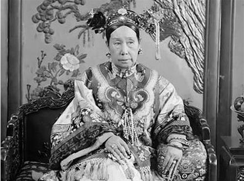 老太监揭秘给太后洗澡全过程（图）