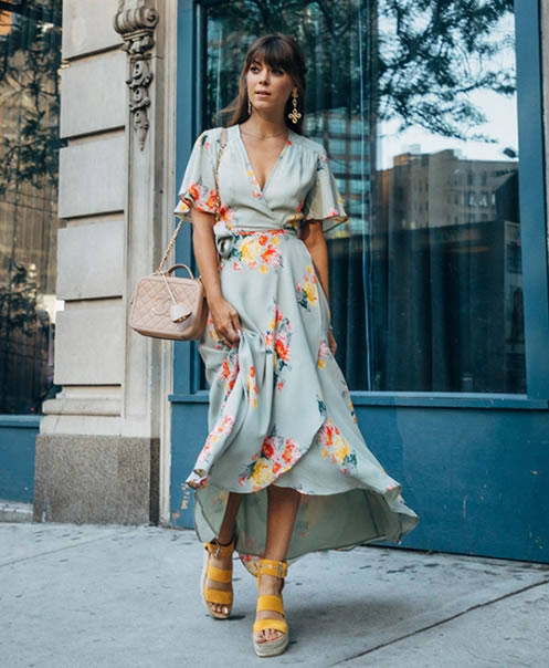 2017夏季流行连衣裙有哪些:女人时髦穿出女人味 2017夏季流行连衣裙有哪些:女人时髦穿出女人味