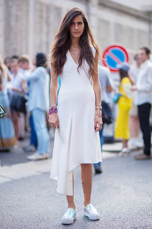 2017夏季流行连衣裙有哪些：女人时髦穿出女人味