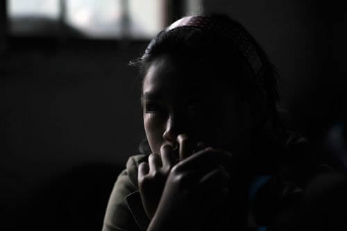 这个女孩嫁黑人小伙为啥当晚就后悔（图）