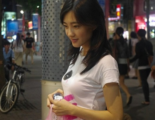 素颜女神王丽坤：王丽坤个人资料及素颜生活照（图）