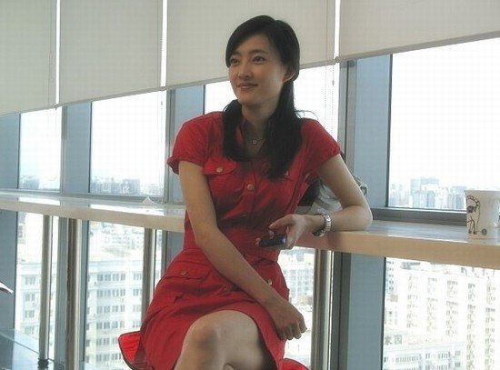 素颜女神王丽坤：王丽坤个人资料及素颜生活照（图）