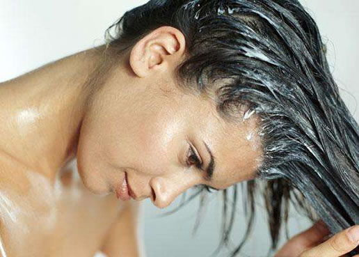 头发老出油怎么办：头发老出油怎么办比较好