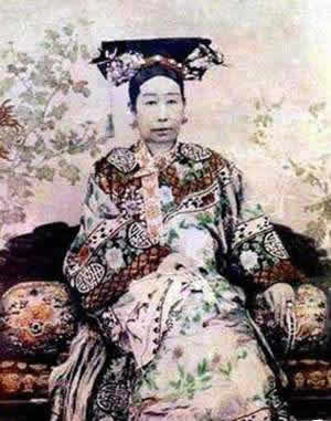 慈禧长得好看吗 慈禧美不美：揭秘慈禧长什么样子