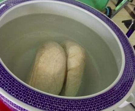 老人枣林挖出这物竟价值50万（图）