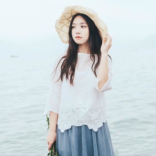 空调罩衫女开衫：一件好看的罩衫开衫如何搭配