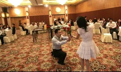 中国式相亲花样百出 你参加过几个（图）