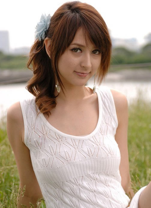 日本混血美女：难忘得混血女神莉亚迪桑（组图）