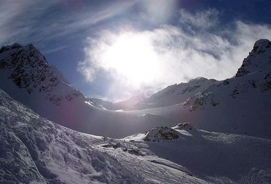 全球滑雪胜地：全球十大滑雪胜地大盘点（图）