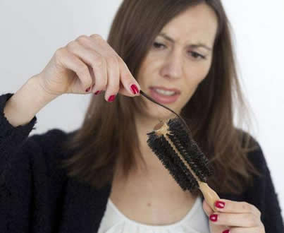 秋季脱发的原因:8大原因告诉你秋季脱发问题所在 秋季脱发的原因:8大原因告诉你秋季脱发问题所在