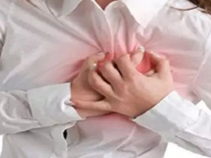 女性乳腺增生的症状：五类女性要警惕乳腺增生