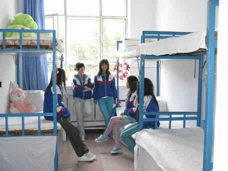 学生宿舍床尺寸：学生宿舍床尺寸一般是多少？