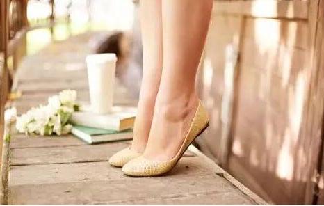 强壮的男人每天都做这小动作（图）