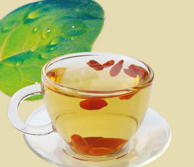 吃药可以喝茶吗：科学解答吃药能不能喝茶