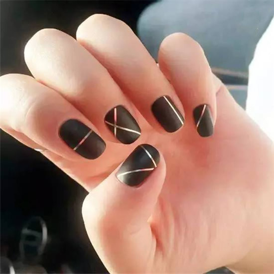 2017好看的美甲图片款式：最新美甲款式2017欣赏