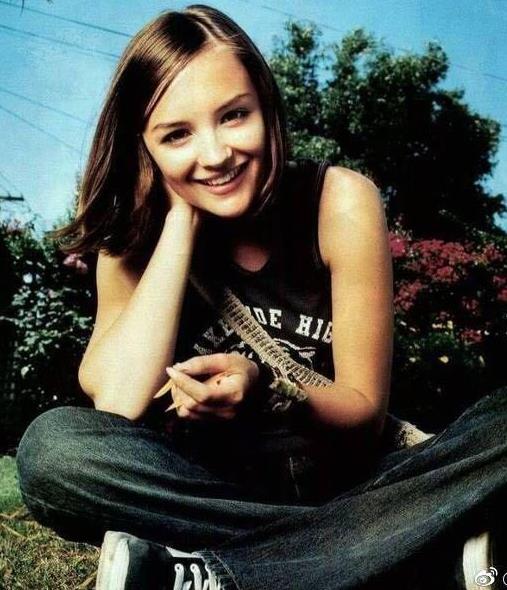 世界首富比尔盖茨女儿：衣着朴素非常善良