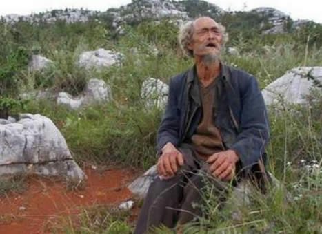 老汉独居深山40年原因让众人懵（图）