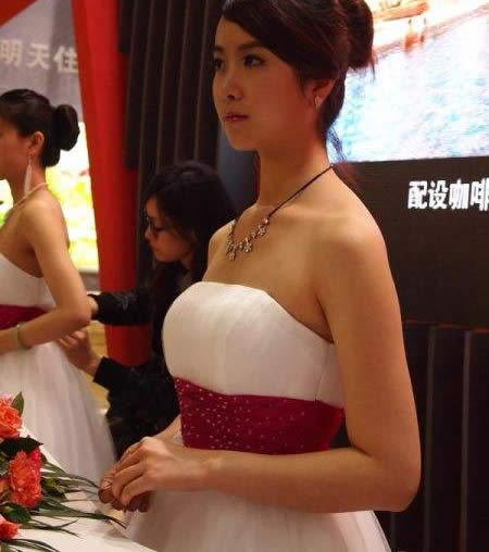 售楼美女曝光行业内幕：各行都有潜规则（图）