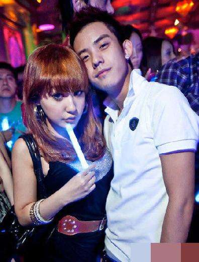 越南最富裕城市真实生活：美女开放生活（组图）