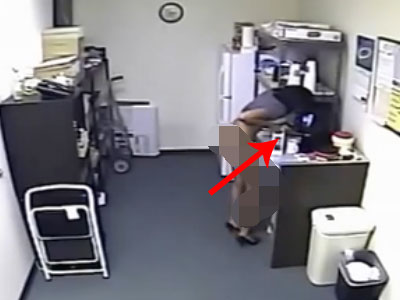 女子偷喝牛奶后挤自己的奶补回（图）