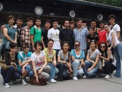 郑爽和景甜是同学：郑爽和景甜关系好吗