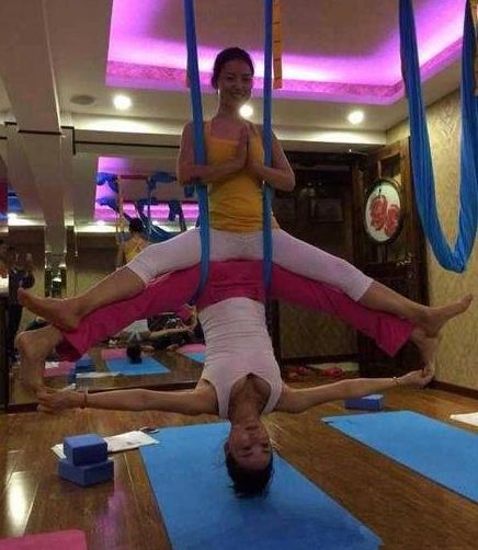 瑜伽现在都这么玩了