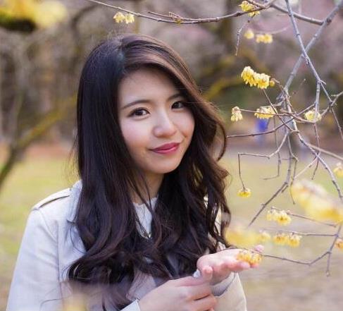 2017日本最美女大学生：一对大门牙可爱到爆（附：生活照）