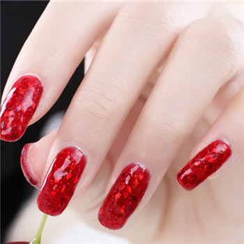 红色简单款新娘美甲图片：红色款新娘美甲图案