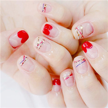 2018最新喜气的美甲款式：新娘美甲图片欣赏（图）