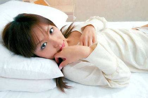 晚上睡觉多梦怎么办：睡觉多梦的原因（图文）