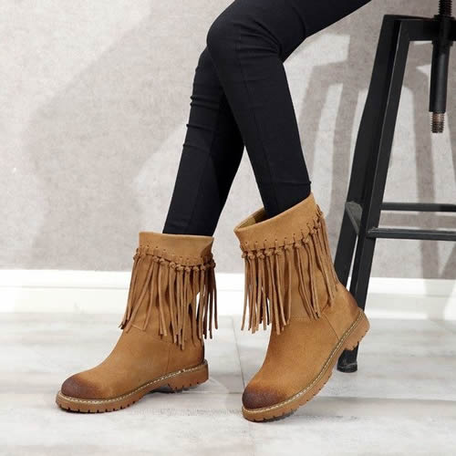 秋冬搭配,怎么能少得了马丁靴（图）