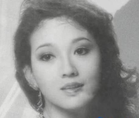 明星十大美女排行：中国十大美女明星排行（美女老照片）