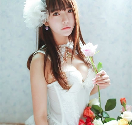 韩国颜值逆天萝莉女孩：20岁女孩颜值逆天走红