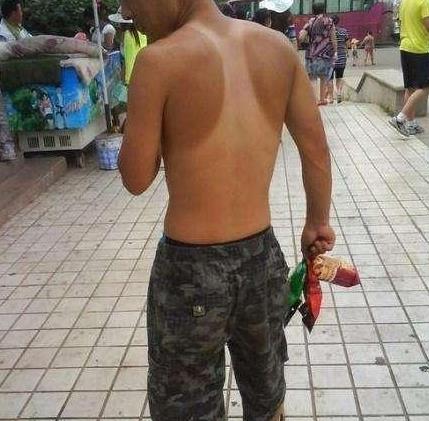 注意!女人最怕男人这样穿衣服（图文）