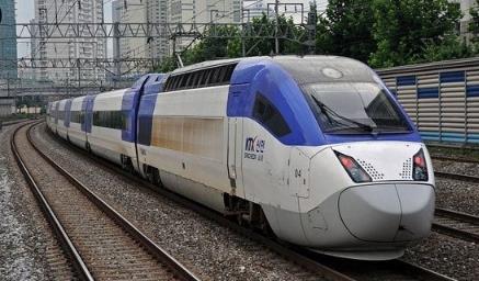 世界上最快的火车:盘点世界那些高速火车(图) 世界上最快的火车:盘点世界那些高速火车(图)