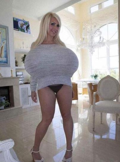 10个胸部逆天女人盘点：世界上最大的胸部重77斤