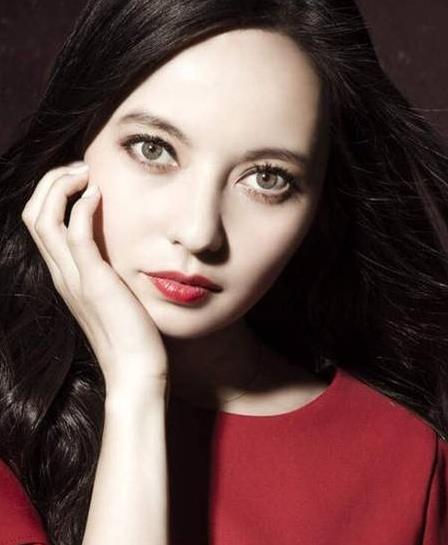 日本混血美女：漂亮的人气混血女星Top10