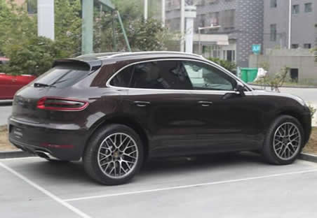 保时捷最便宜的车:售价仅34万(图) 保时捷最便宜的车:售价仅34万(图)