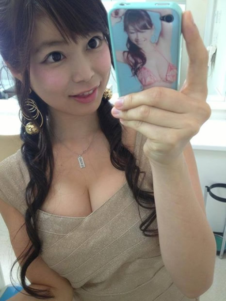 H罩杯日本女神涉谷由里：火爆自拍窜红网络（图）