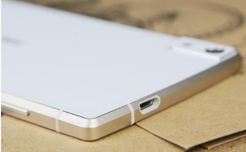 最薄的智能手机：十大最薄智能手机极致轻薄的体验