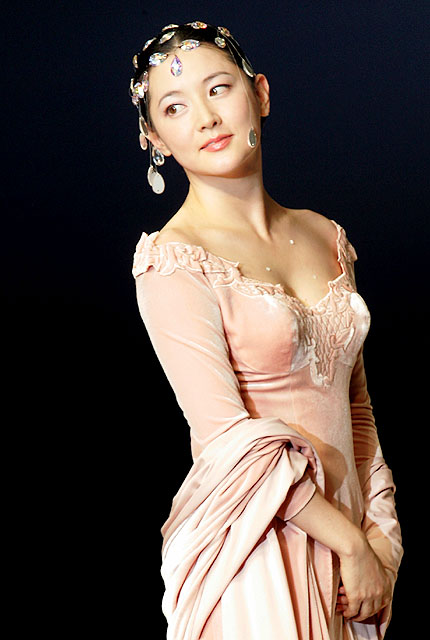 韩国十大天然美女明星排行榜：10大自然美女明星大比拼