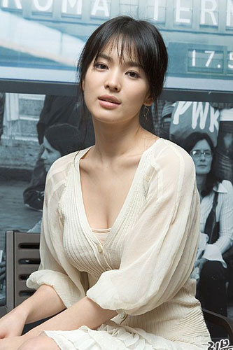 韩国十大天然美女明星排行榜：10大自然美女明星大比拼