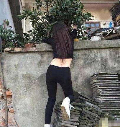 妹子这腰还能在扭捏一点吗