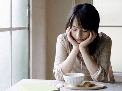 频繁打嗝怎么办 频繁打嗝如何止住【打嗝原因】 频繁打嗝怎么办 频繁打嗝如何止住【打嗝原因】