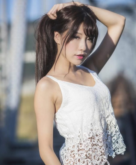 眼皮肿是怎么回事:教你缓解上眼皮肿的方法 眼皮肿是怎么回事:教你缓解上眼皮肿的方法