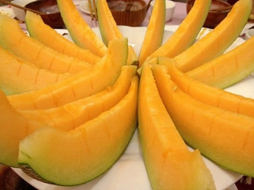 哈密瓜上火吗 吃哈密瓜食用禁忌事项 哈密瓜上火吗 吃哈密瓜食用禁忌事项