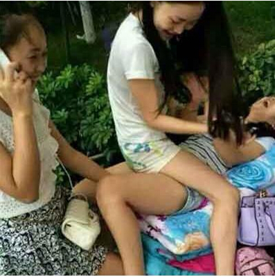 美女们我想申请加入