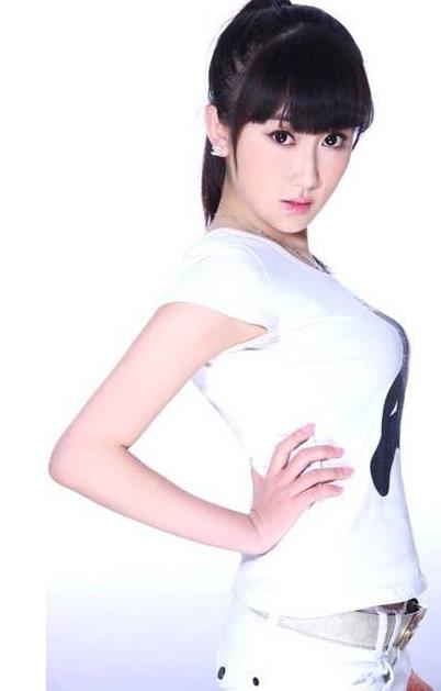 有个练瑜伽的老婆，身体是一天不如一天