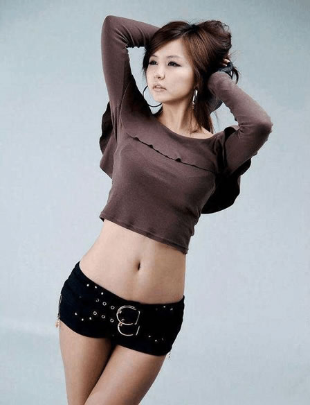 姐妹好友印象大全：好姐妹尽显美女迷人好身材