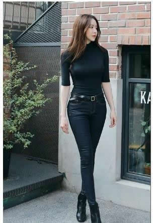 女人穿紧身裤最方便了，满满的街头时髦感（图）